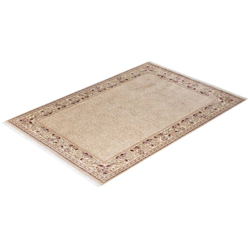 Overton Handknotted Wool Traditional Oriental Ivory Area Rug - 6' x 9'