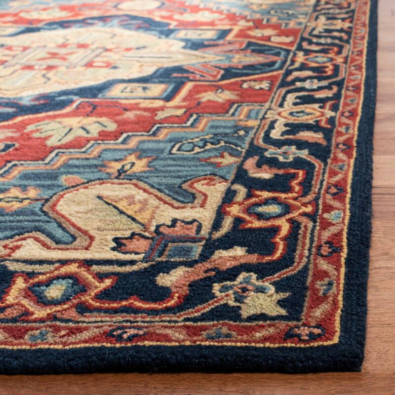 SAFAVIEH Handmade Heritage Shena Traditional Wool Rug