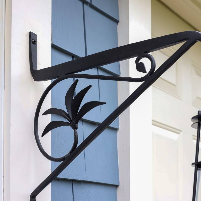 Achla Designs Black Wrought Iron Indoor/Outdoor Large Morris Wall Bracket