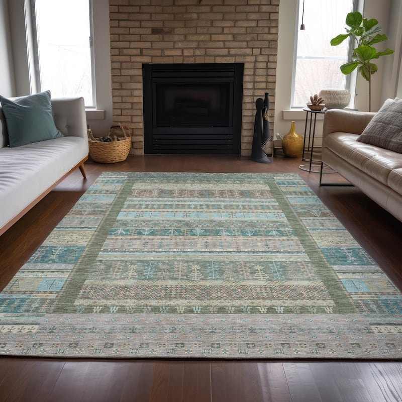 Machine Washable Indoor/Outdoor Global Kilim Chantille Rug