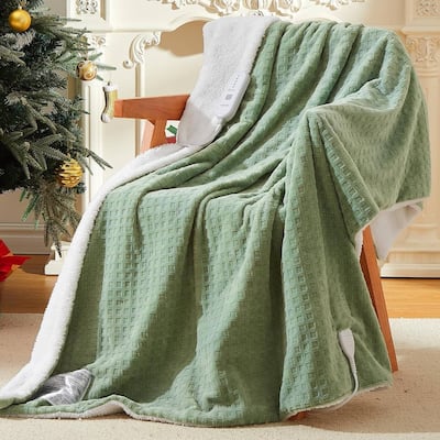 Waffle Soft Flannel & Sherpa Heated Throw Electric Blanket, Greeen