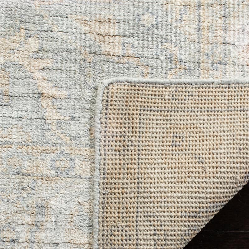 SAFAVIEH Hand-knotted Maharaja Kikuko Traditional Oriental Viscose Rug