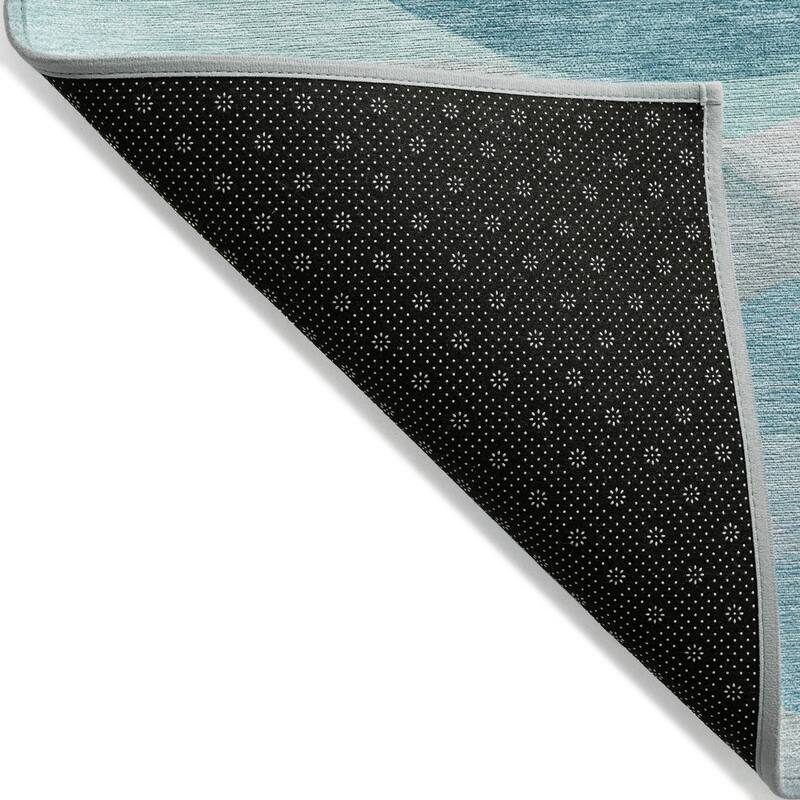 Machine Washable Indoor/Outdoor Contemporary Deco Chantille Rug
