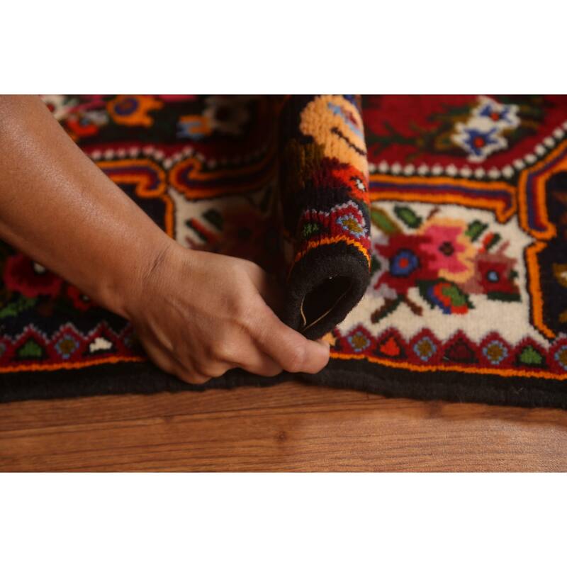 Hand Knotted Oriental 100% Wool Carpet Traditional Floral Pink Bakhtiari Area Rug - 4' 10'' X 3' 6''