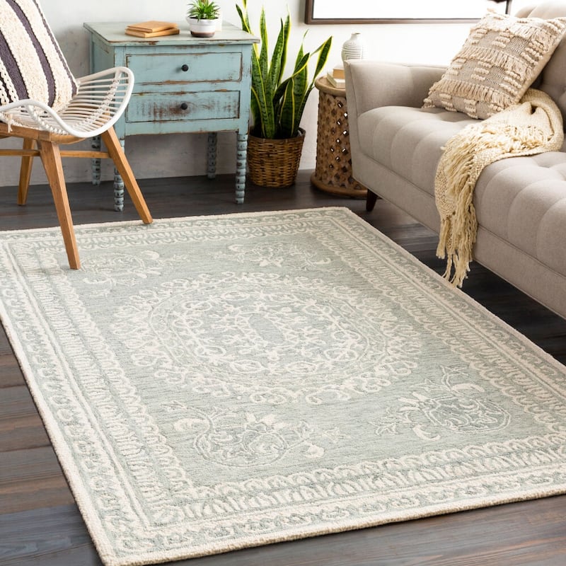 Livabliss Traditional Newcastle Medallion Area Rug - 5' x 7'6" - Seafoam
