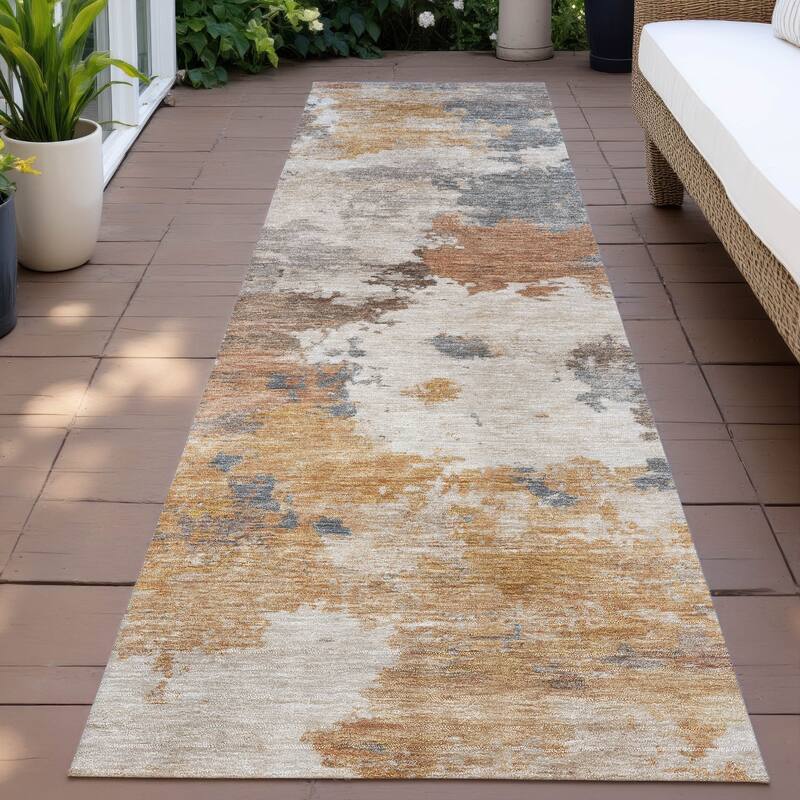 Machine Washable Indoor/Outdoor Abstract Blend Chantille Rug - Paprika - 2'3" x 7'6"