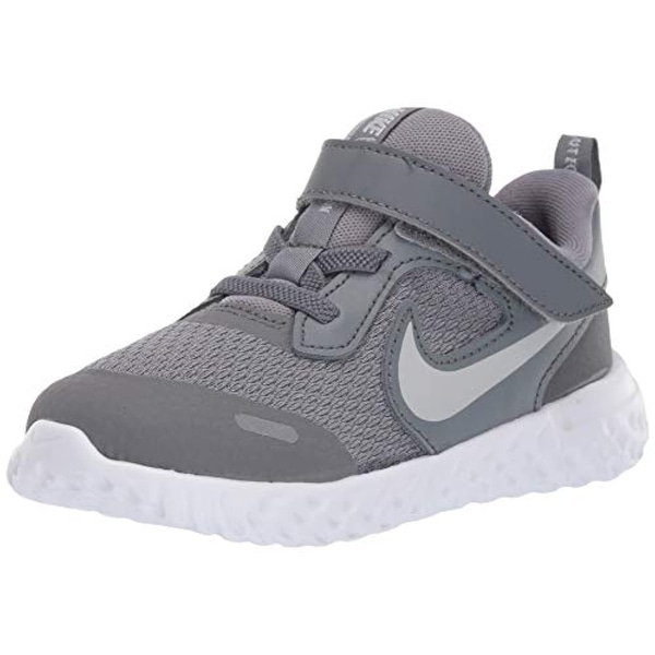 grey nike baby shoes