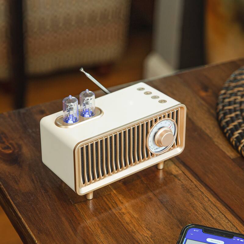 Crosley Milton Radio - N/A