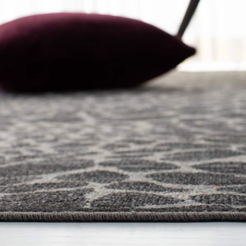 SAFAVIEH Atlas Altina Traditional Oriental Viscose Rug
