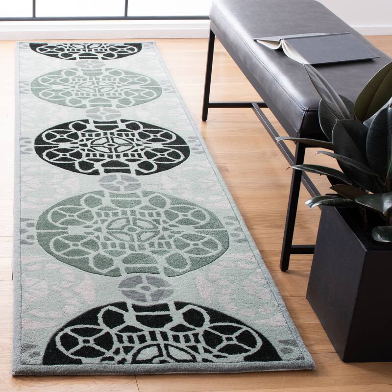 SAFAVIEH Handmade Capri Hilkaa Modern Wool Rug - 2'3" x 9' Runner - Grey/Black