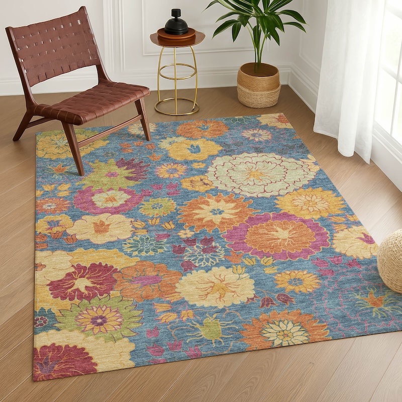 Machine Washable Indoor/ Outdoor Modern Floral Chantille Rug