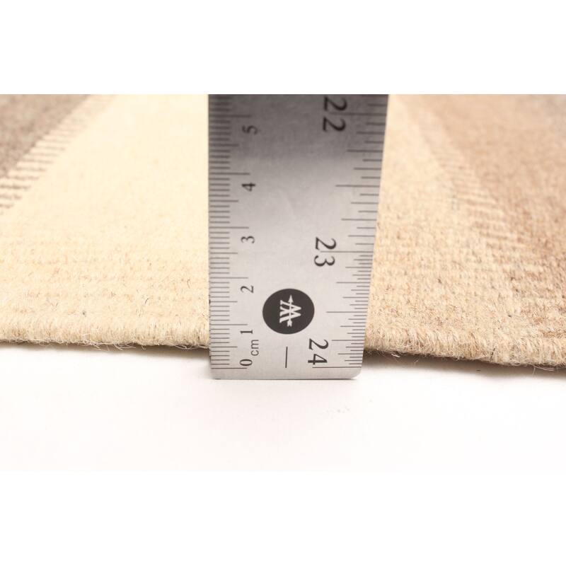 ECARPETGALLERY Flat-Weave Ankara FW Cream Wool Kilim - 5'6 x 7'11