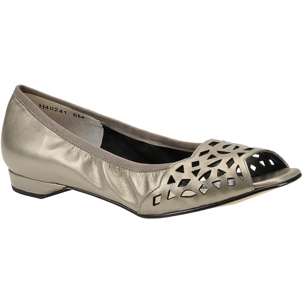 narrow width ballet flats