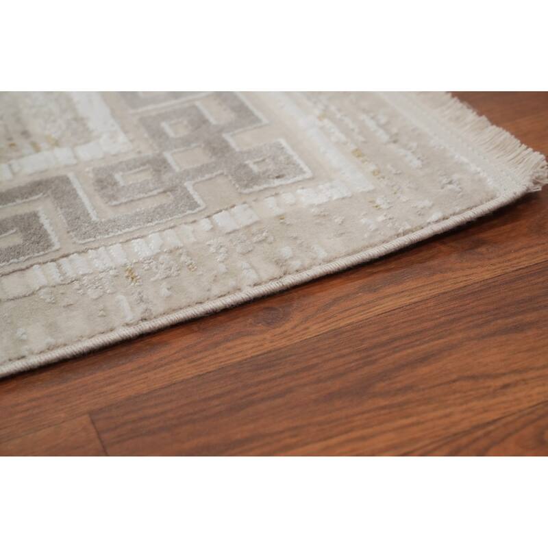 Machine Made Oriental Polyester Carpet Abstract Beige & Ivories Distressed Area Rug - 7' 5'' X 5' 2''