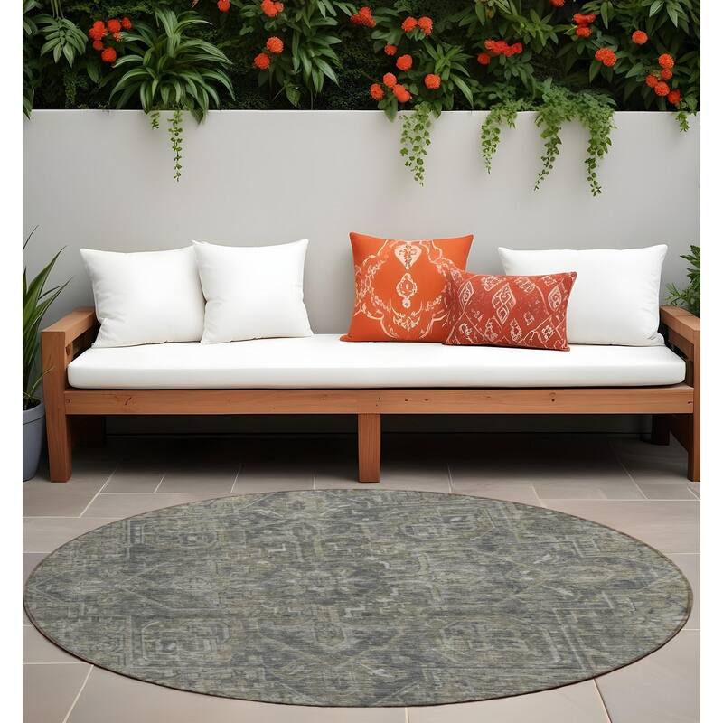 Bora Oriental Weather Resistant Refined Traditional Outdoor Rug - 8' Round - Multi