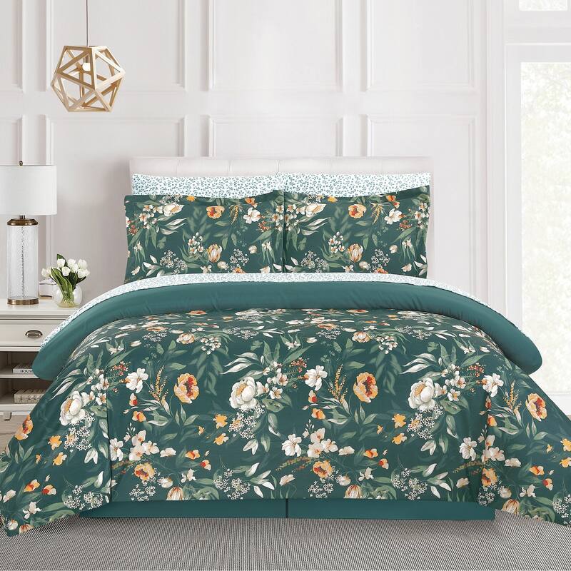Elegantly Modern Bloom 7-Piece Comforter Set - Queen