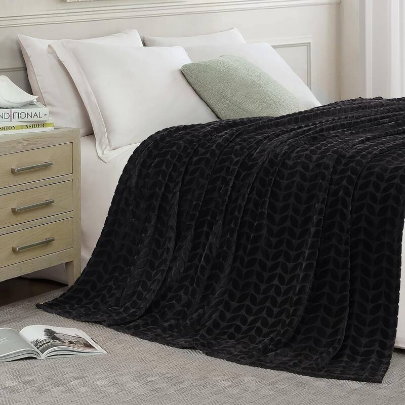 Walensee Fleece Throw Blanket Soft and Lightweight for Couch, Sofa, Bed and Lounge Chair, 50"x60"