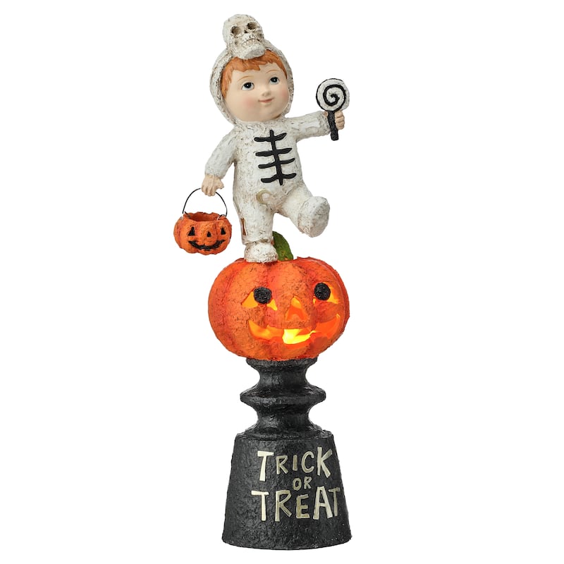 16.5" LED Pumpkin With Child
