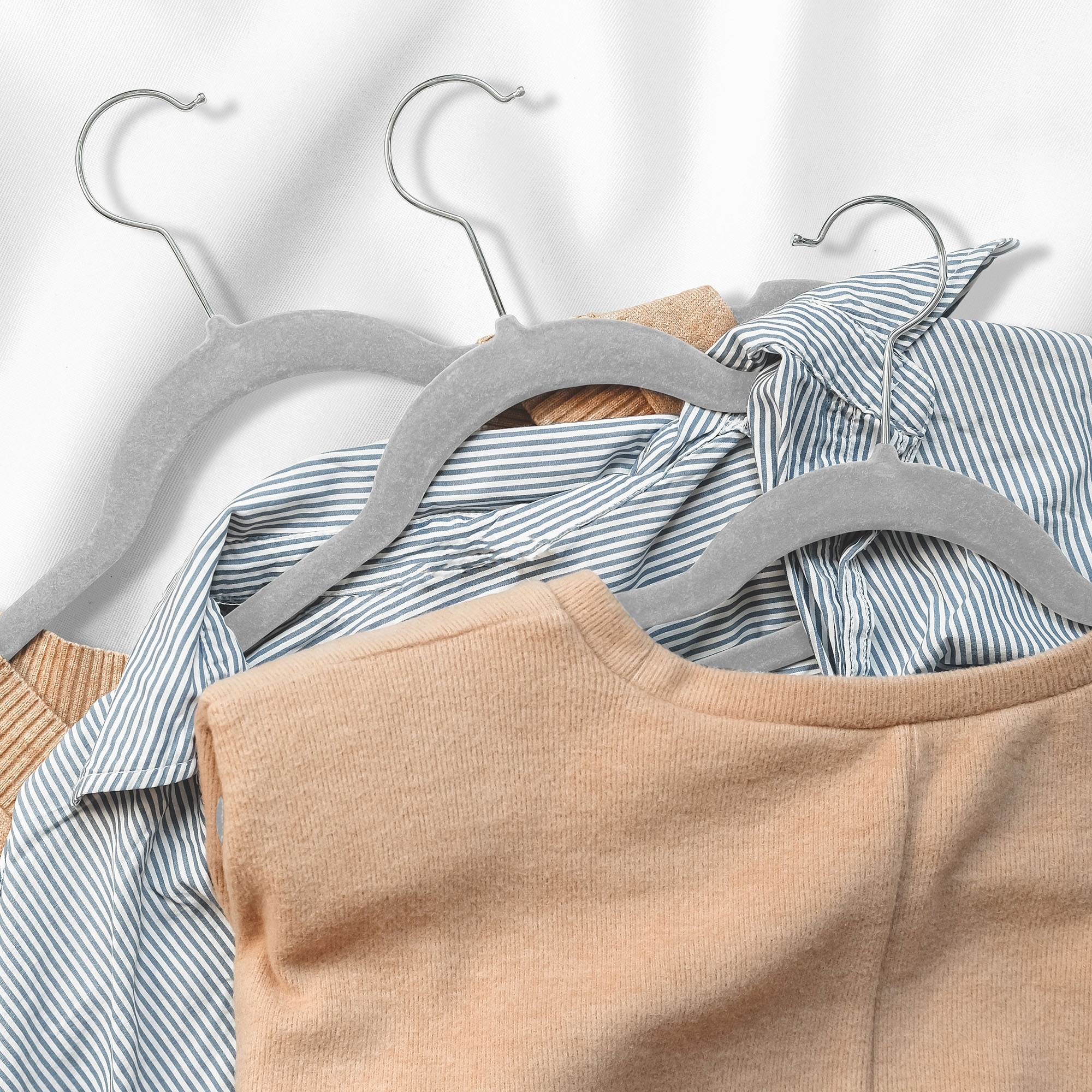 Ulimart Kids Hangers - 14 Inch 50 Pack - Kids Velvet Hangers Ideal for  Everyday Standard Use,Baby Hangers for Closet,Durable Infant/Toddler  Hangers