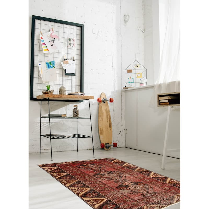 ECARPETGALLERY Hand-knotted Andelz Red Wool Rug - 3'7 x 6'5