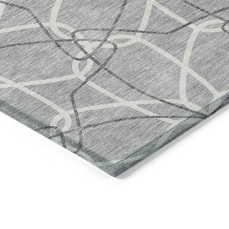 HomeRoots Geometric Modern Rectangle Outdoor Rug