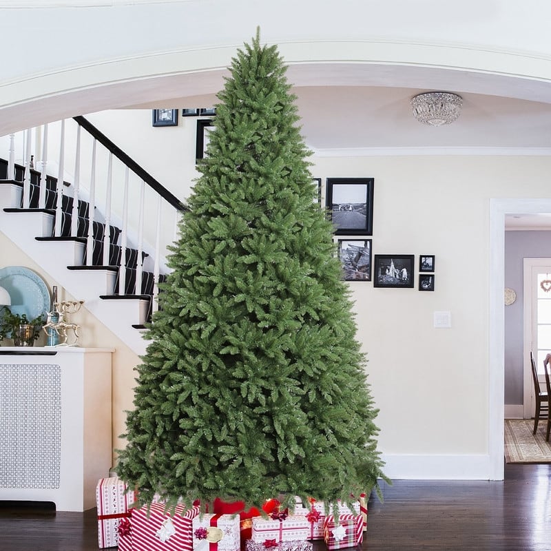 10 ft. 1200 Lights with Colorful 10 Modes Christmas Tree - N/A - 10 Foot