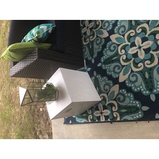 Safavieh Cube Concrete Indoor/ Outdoor Accent Table (Ivory) - 14.9" x 14.9" x 16.5"