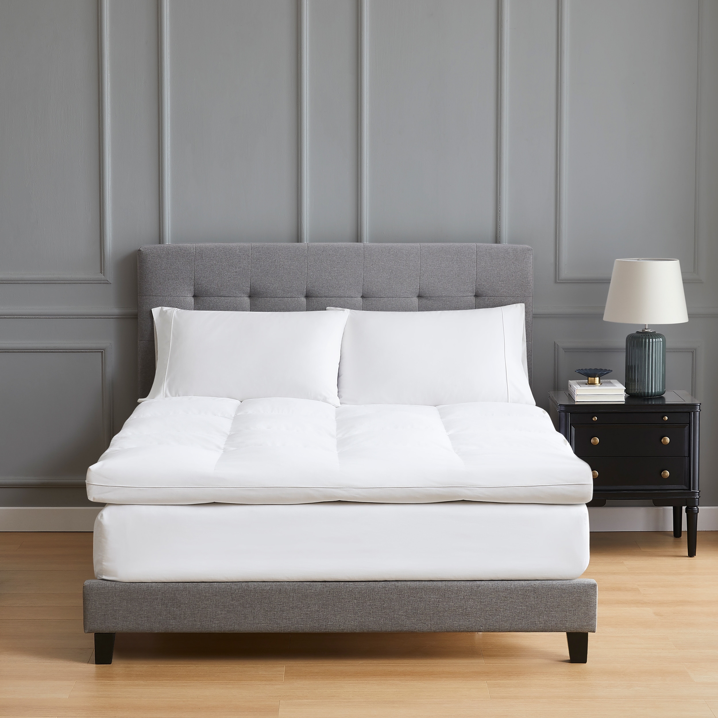 Deluxe Hotel Feather Bed With Handles By DOWNLITE Hypoallergenic Queen