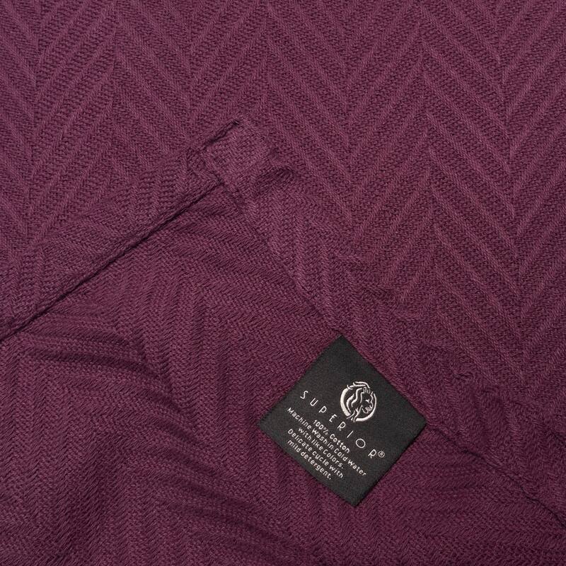Superior Metro Zig-Zag Chevron All-Season Bedding Cotton Blanket