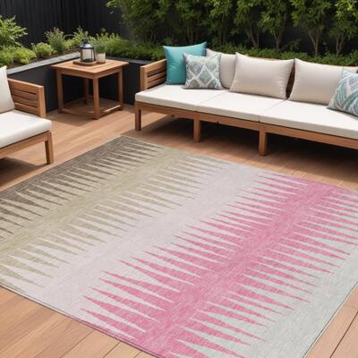 HomeRoots Striped Transitional Rectangle Outdoor Rug