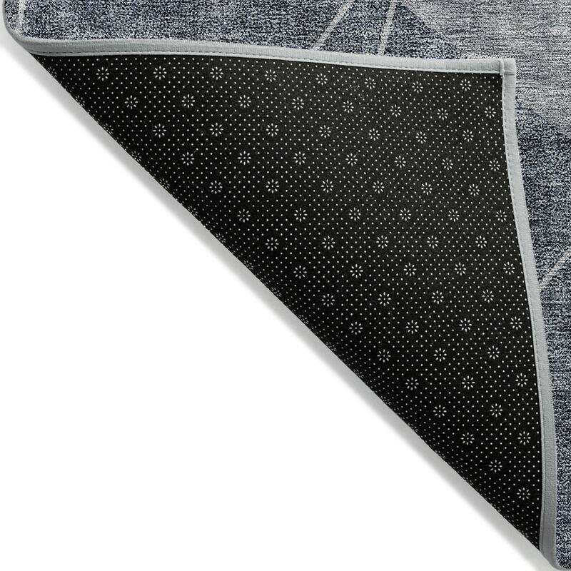 Machine Washable Indoor/ Outdoor Chantille Modern Prism Rug