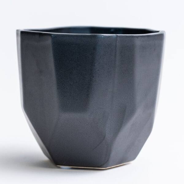 A closer look at Geometric Shaped Planters