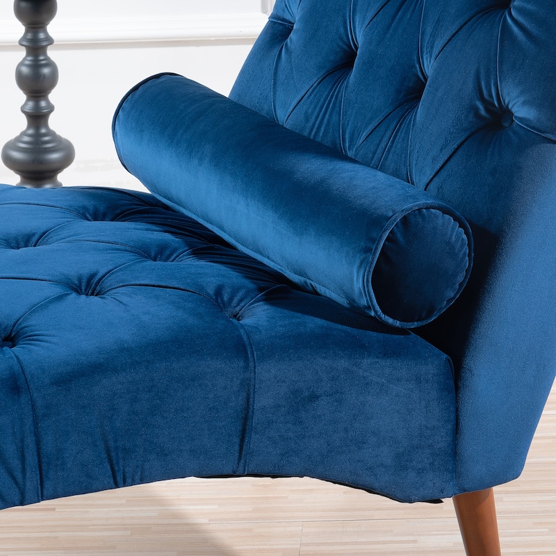 62"W Upholstered Chaise Lounge