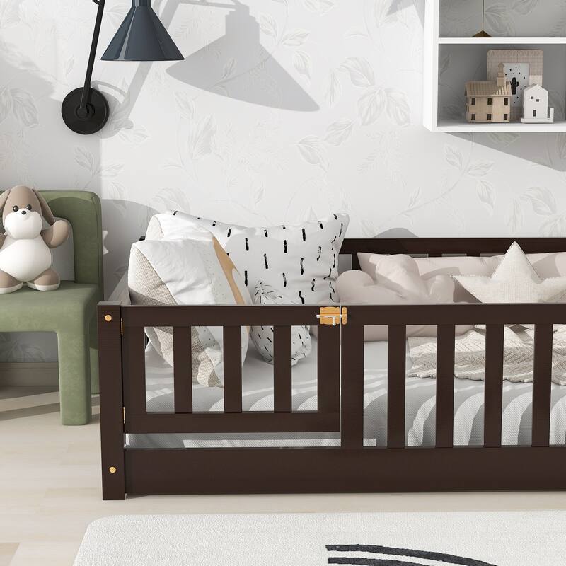 Twin Size Floor Bed with Fence and Door