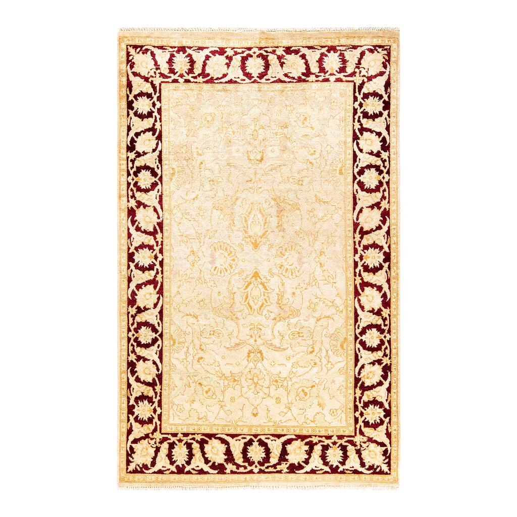 Overton Hand Knotted Wool Contemporary Floral Ivory Area Rug - 4' x 6'