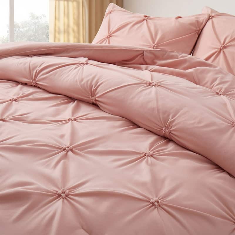 3 Piece Reversible Pintuck Pinch Pleat Comforter Set, Bedding Set for All Season