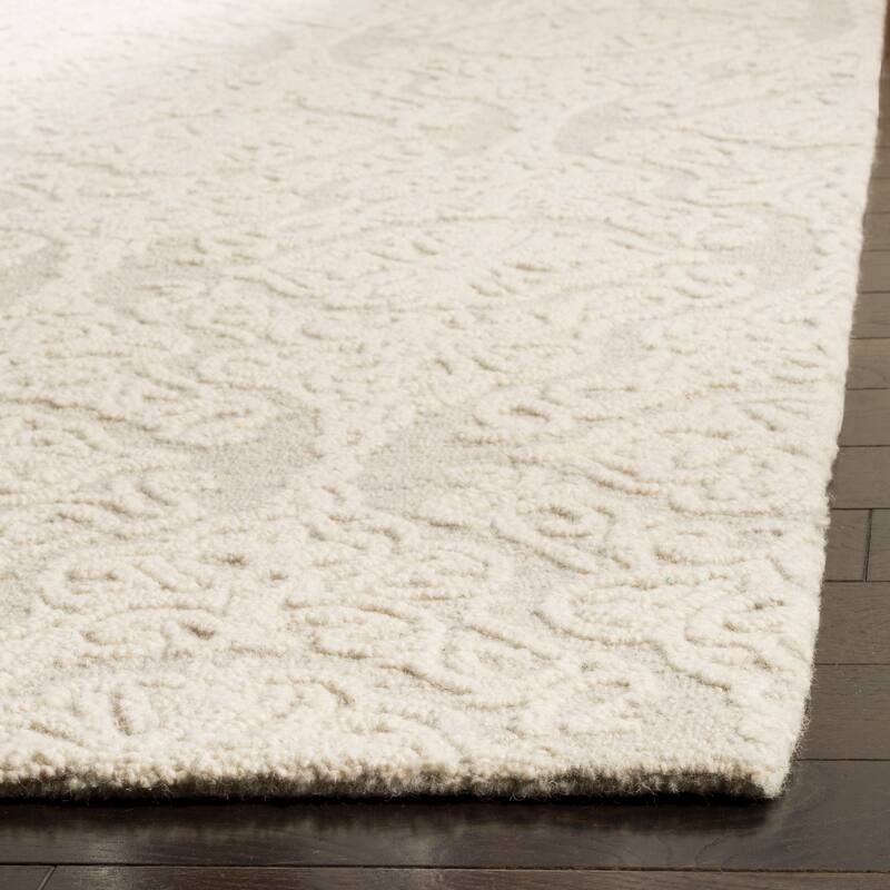 SAFAVIEH Handmade Blossom Mahalia Modern Floral Wool Rug