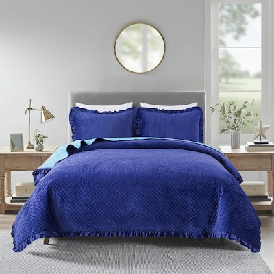 Plush Poly-Velvet Quilt Set Geometric Pattern Quilted Bedspread with Ruffles
