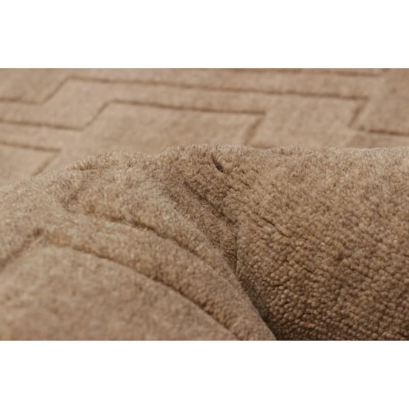 Kashkuli Gabbeh Tan Rug 6'8" x 9'4" - 6'8 x 9'4