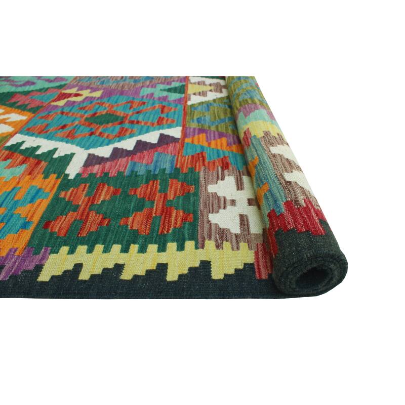 Flatweave Maline Black/Green Rug - 4'9" x 6'4"