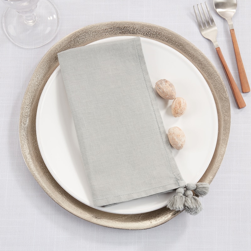 Table Napkins With Tassel Design (Set of 4)