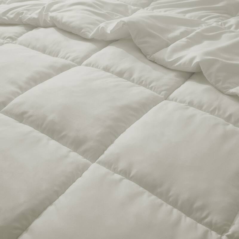Lightweight Down Alternative Comforter Duvet Insert with Soft Microfiber Shell