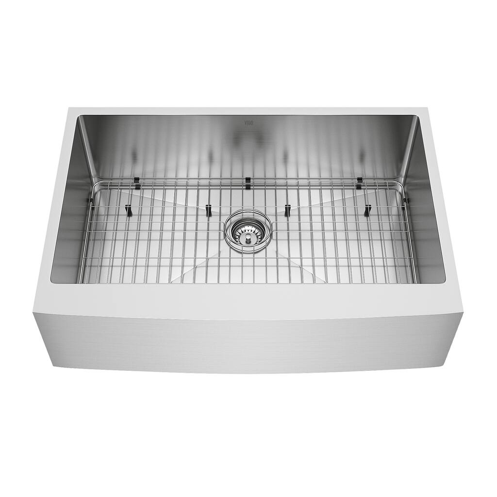 VIGO Bedford 33-inch Farmhouse Kitchen Sink, Grid and Strainer
