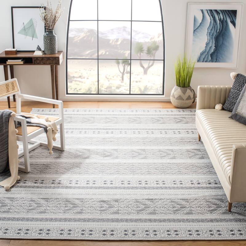 SAFAVIEH Handmade Classic Vintage Suhasini Rug - 8' x 10' - Grey