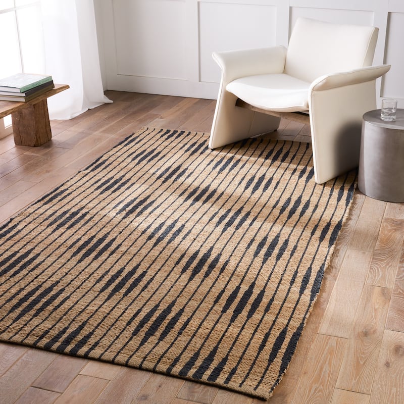 Marotte Handmade Trellis Natural/ Navy Area Rug