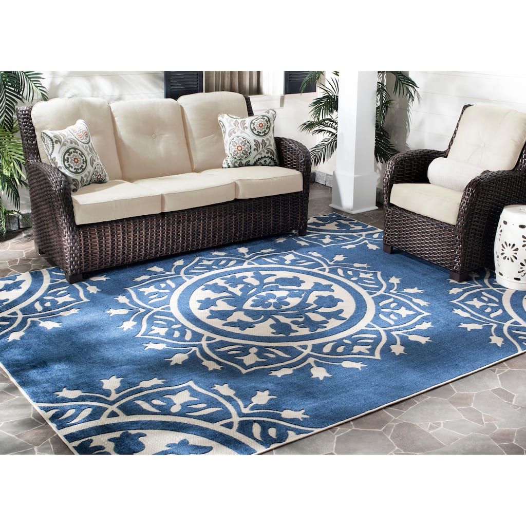 SAFAVIEH Sams Bahama Cottage Vukadinka Transitional Rug - 8' x 10'