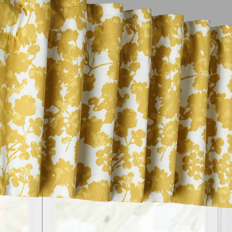 Exclusive Fabrics Fleur Printed Cotton Window Valance - 50 X 19