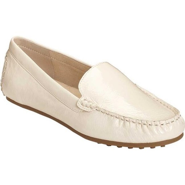 aerosoles patent leather loafers