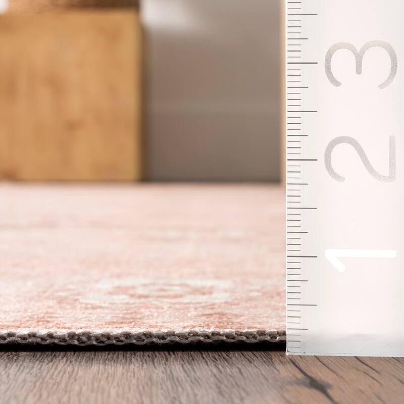 Nuloom Krystin SpinClean Distressed Machine Washable Area Rug