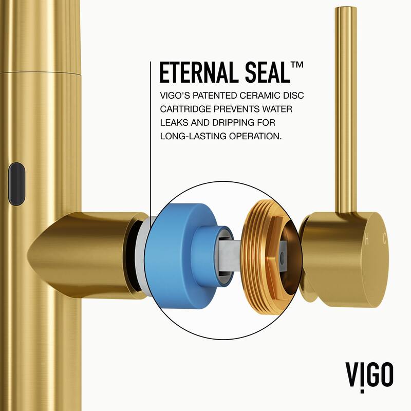 VIGO Greenwich 18" H Single Handle Pull-Down Sprayer Kitchen Faucet with Touchless Sensor